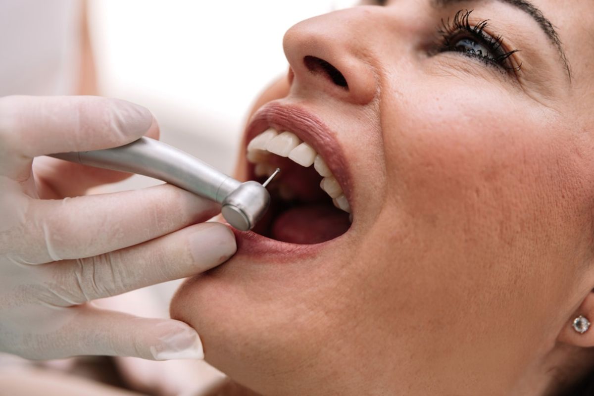 Featured image for “Achieving Optimal Oral Health: How to Choose the Best Dentist”